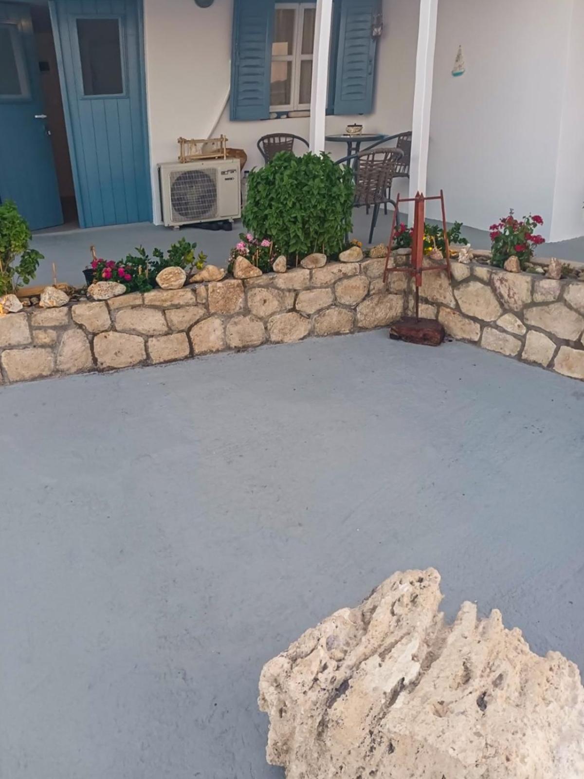 Seaside Residence Kiki Prassa,Kimolos Bagian luar foto